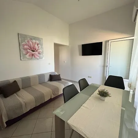 Appartement Toni Near *