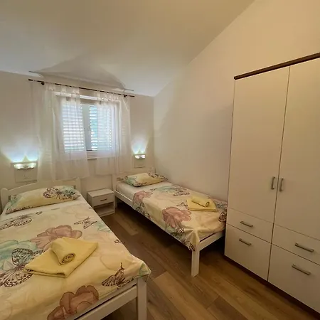 Appartement Toni Near Privlaka (Zadar)